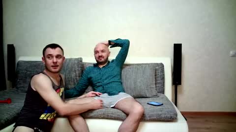 Alex and Tobey online show from 21, 11, 2025