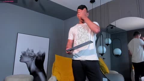 Snapshot of alex_tower chatting on 3, 1, 2025 Alex Towers online show from 3, 1, 2025