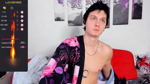 Alex WandHot online show from 8, 11, 2025