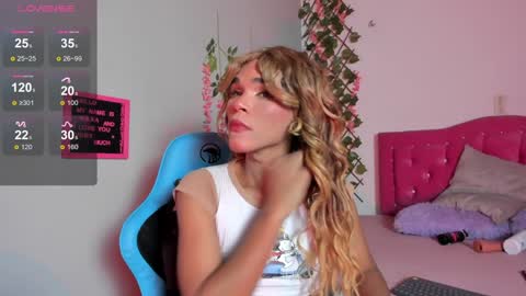 Snapshot of alexa_cutee chatting on 17, 12, 2024 Dani online show from 17, 12, 2024