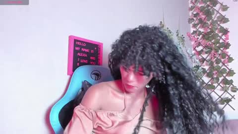 Snapshot of alexa_cutee chatting on 10, 1, 2025 Dani online show from 10, 1, 2025