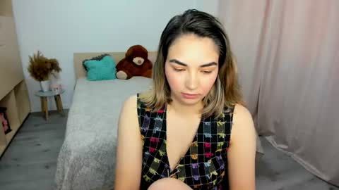 Snapshot of alexa_dolly chatting on 13, 6, 2026 Alexa online show from 13, 6, 2026