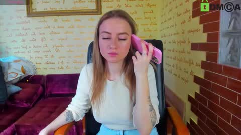 Snapshot of alexa_glory chatting on 5, 12, 2025 Alexa online show from 5, 12, 2025