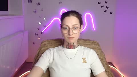 Snapshot of alexa_kittie chatting on 22, 4, 2026 Alexa online show from 22, 4, 2026