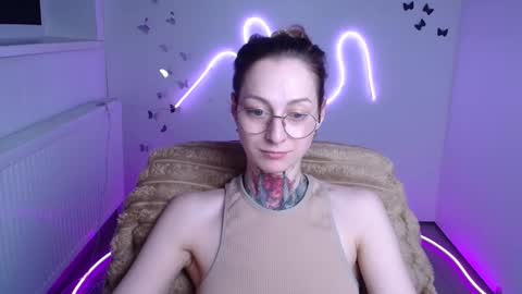 Snapshot of alexa_kittie chatting on 10, 5, 2026 Alexa online show from 10, 5, 2026