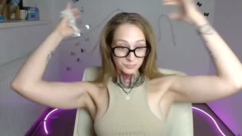 Snapshot of alexa_kittie chatting on 9, 8, 2026 Alexa online show from 9, 8, 2026