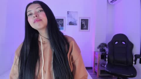 Alexa Millers online show from 29, 1, 2025