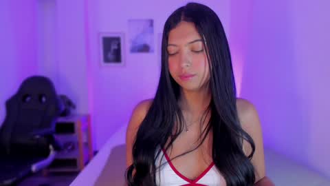 Alexa Millers online show from 8, 2, 2025