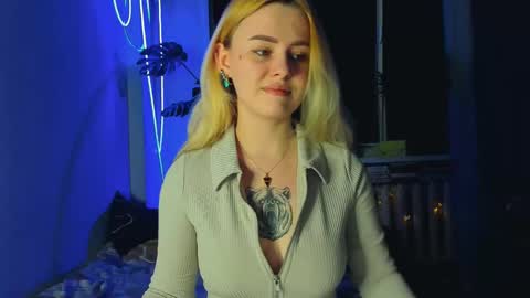 Snapshot of alexa_pirs chatting on 9, 3, 2025 alexa_pirs online show from 9, 3, 2025