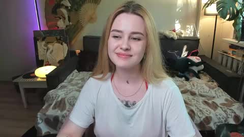 Snapshot of alexa_pirs chatting on 6, 5, 2026 alexa_pirs online show from 6, 5, 2026