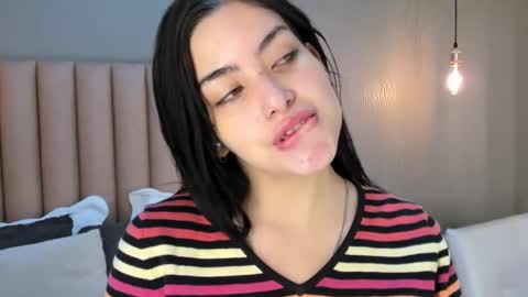 Alexa Thaylor online show from 4, 1, 2025