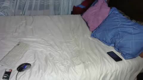 Alexa  y tom online show from 7, 12, 2024