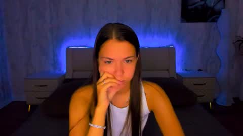 Snapshot of alexabarkley chatting on 13, 7, 2026 angel online show from 13, 7, 2026