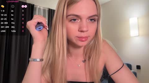 Snapshot of alexadevilicious chatting on 13, 3, 2026 ALEXA online show from 13, 3, 2026