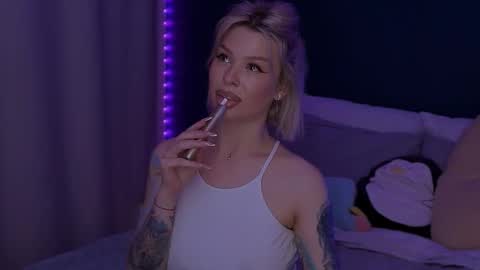 Snapshot of alexamason chatting on 2, 3, 2026 Alexa Mason online show from 2, 3, 2026