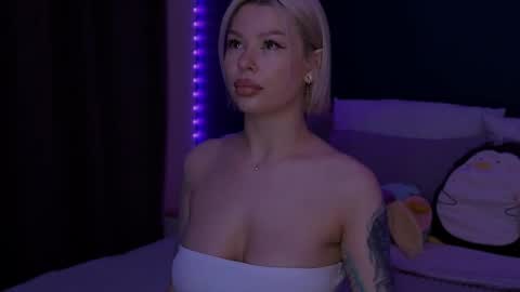 Snapshot of alexamason chatting on 27, 4, 2026 Alexa Mason online show from 27, 4, 2026