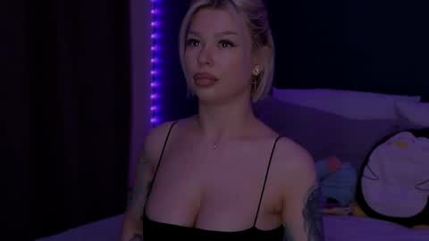 Snapshot of alexamason chatting on 28, 4, 2026 Alexa Mason online show from 28, 4, 2026
