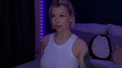 Snapshot of alexamason chatting on 3, 5, 2026 Alexa Mason online show from 3, 5, 2026