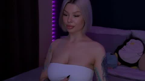 Snapshot of alexamason chatting on 15, 5, 2026 Alexa Mason online show from 15, 5, 2026