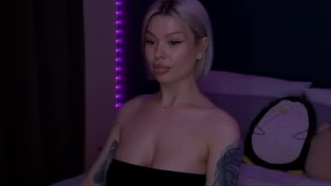 Snapshot of alexamason chatting on 15, 5, 2026 Alexa Mason online show from 15, 5, 2026