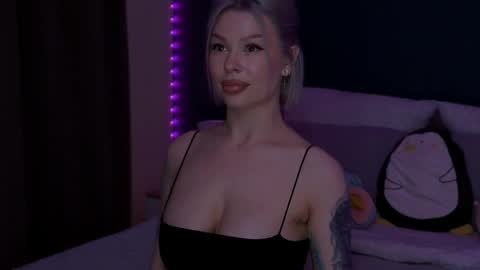 Snapshot of alexamason chatting on 18, 5, 2026 Alexa Mason online show from 18, 5, 2026