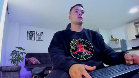 Snapshot of alexander_collin_ chatting on 3, 12, 2024 Alex Collin online show from 3, 12, 2024