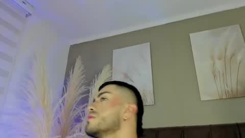 Snapshot of alexander_diiaz chatting on 1, 6, 2026 Alexander Diaz online show from 1, 6, 2026