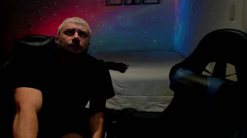 Snapshot of alexanderjaz chatting on 8, 6, 2026 Alexander Jaz online show from 8, 6, 2026