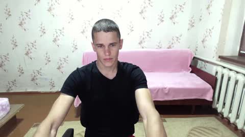 Snapshot of alexanderstrongs chatting on 19, 6, 2026 alexanderstrongs online show from 19, 6, 2026