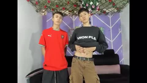 chicos hot online show from 30, 3, 2026