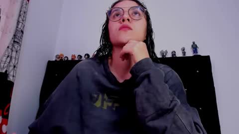 alexandra clauss online show from 15, 2, 2026