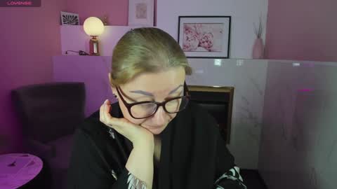 Alexandra online show from 7, 2, 2025