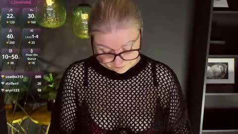 Alexandra online show from 8, 3, 2025