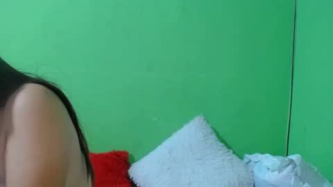 alexandrasaen online show from 27, 1, 2025