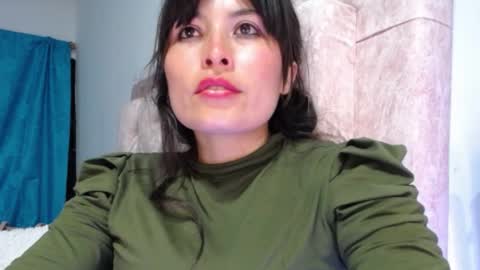 alexandrasaen online show from 7, 1, 2026