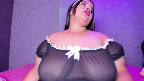 alexataylorr_ online show from 14, 1, 2026