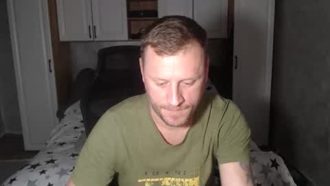 Snapshot of alexboy2022 chatting on 23, 11, 2025 onlyfans..alexyno2022 online show from 23, 11, 2025