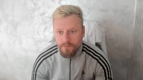 Snapshot of alexboy2022 chatting on 14, 1, 2026 onlyfans..alexyno2022 online show from 14, 1, 2026