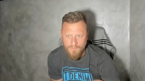 Snapshot of alexboy2022 chatting on 12, 6, 2026 onlyfans..alexyno2022 online show from 12, 6, 2026