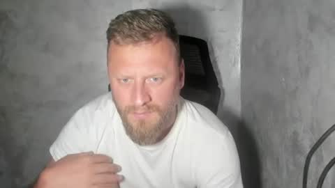 Snapshot of alexboy2022 chatting on 15, 6, 2026 onlyfans..alexyno2022 online show from 15, 6, 2026