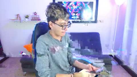 Snapshot of alexcum_18 chatting on 24, 4, 2026 alex online show from 24, 4, 2026