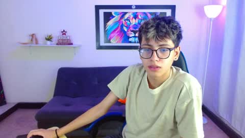 Snapshot of alexcum_18 chatting on 1, 5, 2026 alex online show from 1, 5, 2026