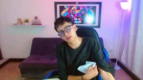 Snapshot of alexcum_18 chatting on 17, 6, 2026 alex online show from 17, 6, 2026
