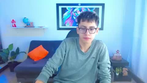 Snapshot of alexcum_18 chatting on 24, 6, 2026 alex online show from 24, 6, 2026