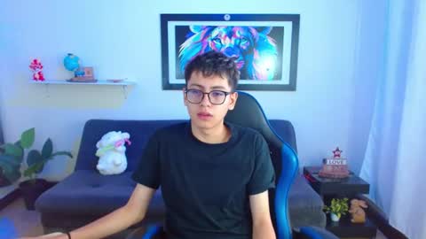Snapshot of alexcum_18 chatting on 26, 6, 2026 alex online show from 26, 6, 2026