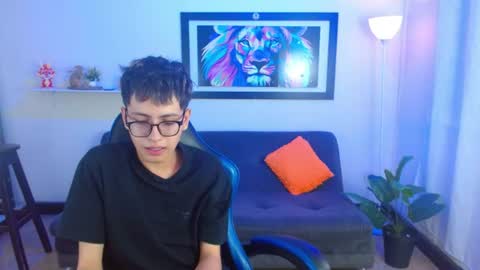 Snapshot of alexcum_18 chatting on 6, 7, 2026 alex online show from 6, 7, 2026