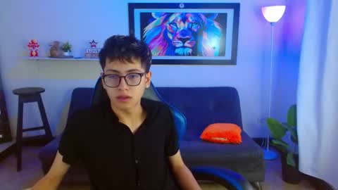 Snapshot of alexcum_18 chatting on 10, 7, 2026 alex online show from 10, 7, 2026