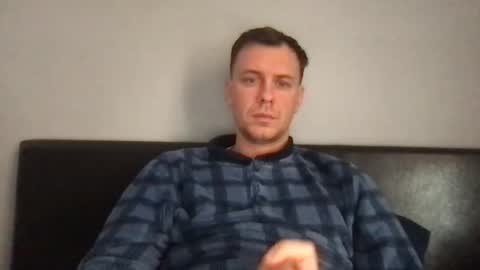 Snapshot of alexdone_homealone chatting on 4, 1, 2025 Homealone natural online show from 4, 1, 2025