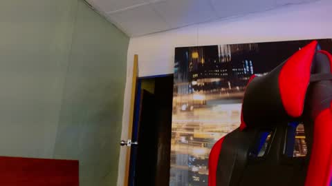 alexgiraldo__ online show from 13, 6, 2026