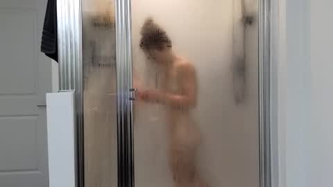 Alexi online show from 15, 1, 2025